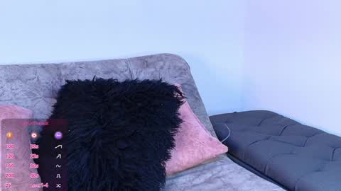 Jules and Gia online show from 6, 6, 2026