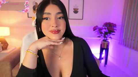 Jules Bennett online show from 4, 12, 2025