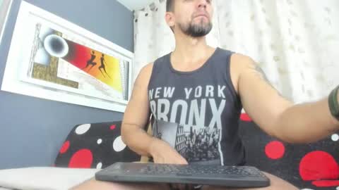 juleslake2 online show from 24, 4, 2026