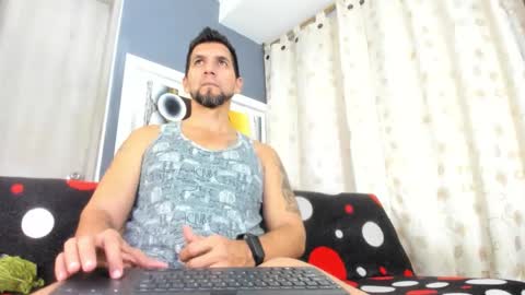 juleslake2 online show from 3, 6, 2026