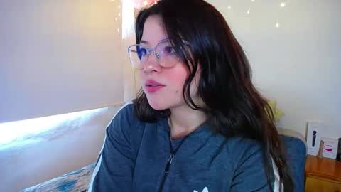 Juliana online show from 2, 2, 2025