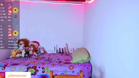 Juliana online show from 28, 11, 2025