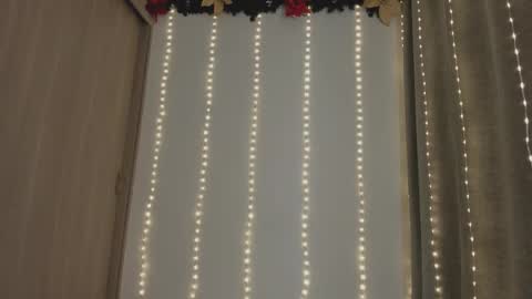 Juli Modelo Independiente online show from 6, 1, 2026