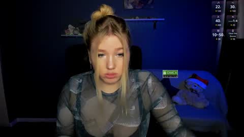 juli kisss online show from 6, 2, 2025