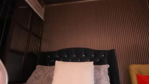 Julia online show from 23, 4, 2026