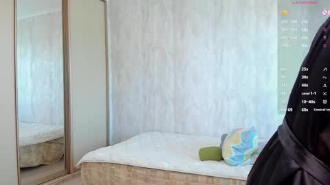 Julia online show from 27, 9, 2025