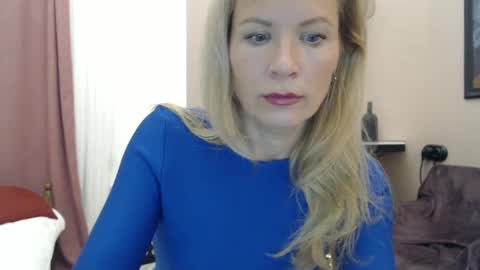 julia_giulia online show from 31, 1, 2025