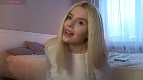 Molly online show from 23, 12, 2024