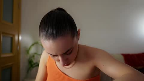 Molly online show from 27, 4, 2026