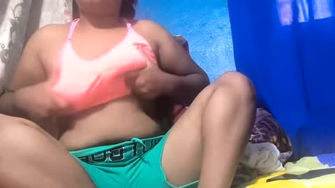 juliah02 online show from 16, 2, 2025