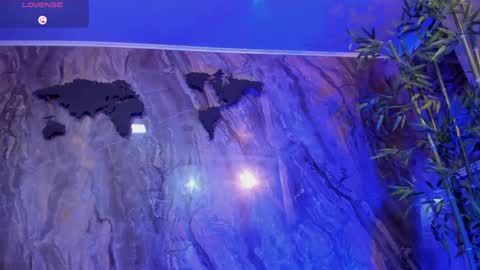 JULIAN  online show from 21, 4, 2026