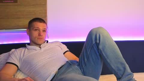 Snapshot of julian_turner chatting on 20, 4, 2026 julian_turner online show from 20, 4, 2026