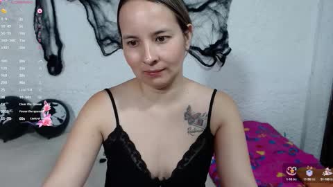 Juli online show from 11, 10, 2025