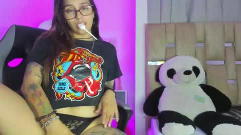 JulianaCarter online show from 16, 9, 2025