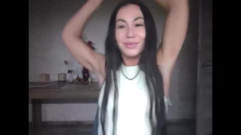 julianagold1 online show from 1, 1, 2025