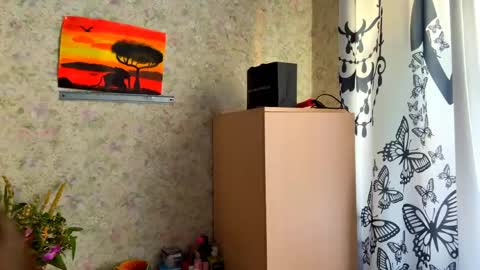 Snapshot of julianeaukamp chatting on 1, 4, 2026 Viola online show from 1, 4, 2026