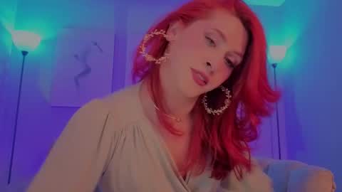 Juliana online show from 3, 12, 2025