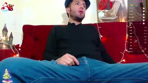 Call me  Juliano independent model online show from 28, 12, 2024