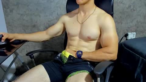 Julian online show from 19, 10, 2025