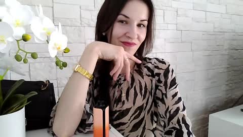 Julia online show from 11, 4, 2026