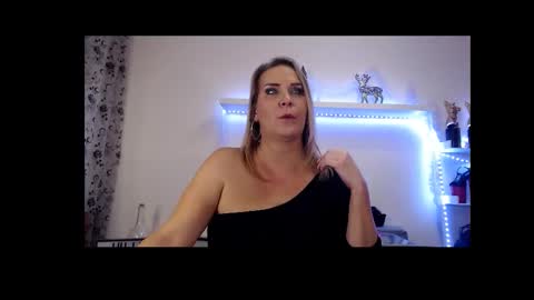 Julia online show from 10, 2, 2026