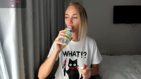 Yulya online show from 6, 2, 2026