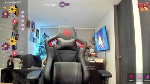 Snapshot of julidavila chatting on 21, 12, 2024 Jeimy Help me to reach 100 thumbs up online show from 21, 12, 2024