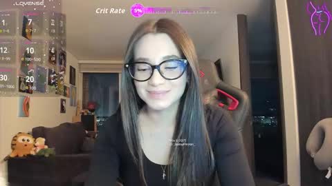 Snapshot of julidavila chatting on 7, 11, 2025 Jeimy Help me to reach 100 thumbs up online show from 7, 11, 2025