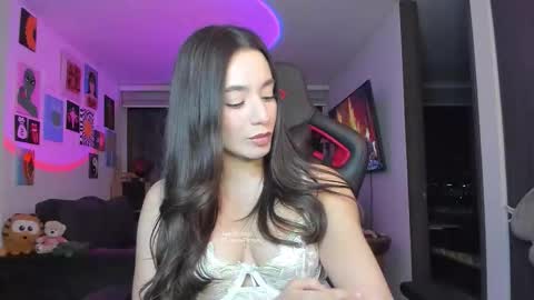 Snapshot of julidavila chatting on 27, 2, 2026 Jeimy Help me to reach 100 thumbs up online show from 27, 2, 2026