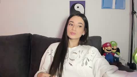 Jeimy Help me to reach 100 thumbs up online show from 30, 7, 2026