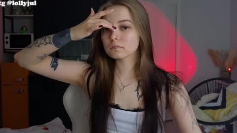 julidropp online show from 5, 11, 2025