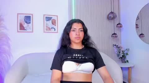 julie_devani online show from 15, 11, 2025