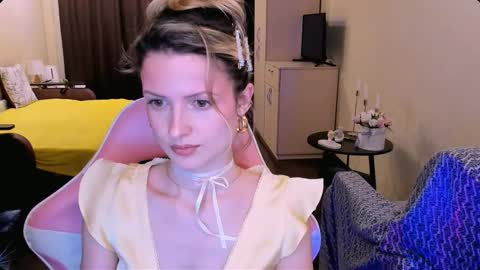 Julie online show from 3, 3, 2026