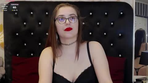 Snapshot of julieannx chatting on 15, 5, 2026 Julia online show from 15, 5, 2026