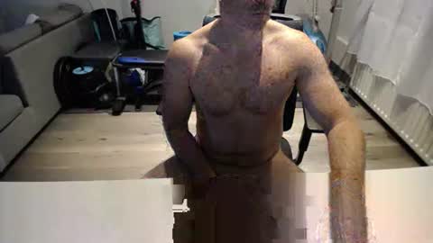 Snapshot of julienneedyou chatting on 30, 9, 2025 julienneedyou online show from 30, 9, 2025