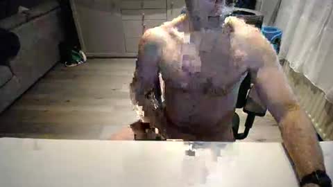 Snapshot of julienneedyou chatting on 12, 1, 2026 julienneedyou online show from 12, 1, 2026