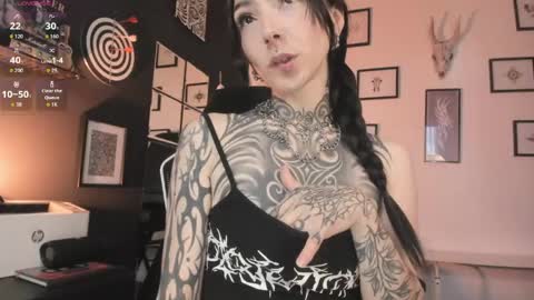 juliet_sourire online show from 26, 5, 2026