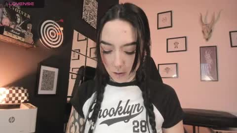 juliet_sourire online show from 1, 6, 2026