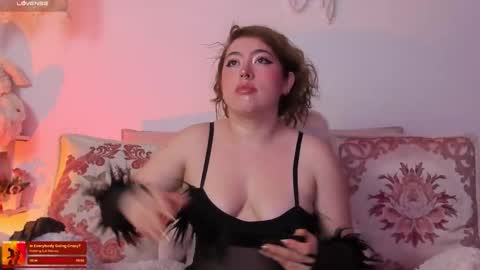 Snapshot of julieta_cooper20 chatting on 26, 9, 2025 Juli online show from 26, 9, 2025