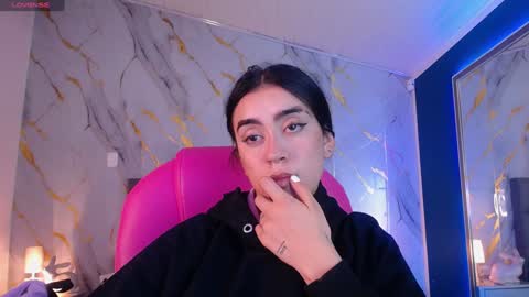 Julieta online show from 5, 2, 2025