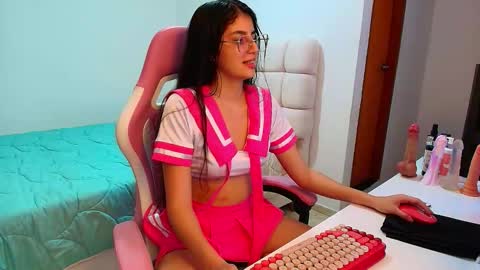 julieta_rose19 online show from 12, 11, 2025