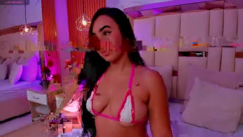 Snapshot of julieta_rose__ chatting on 6, 5, 2026 online show from 6, 5, 2026