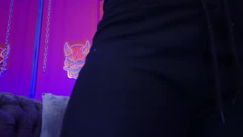  Julieta  online show from 22, 4, 2026