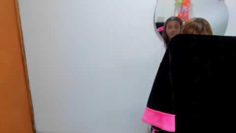 Snapshot of julieta_star69 chatting on 3, 11, 2025 julieta_star69 online show from 3, 11, 2025