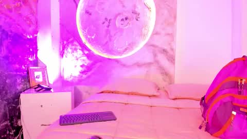 julietakane online show from 25, 2, 2026