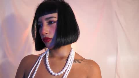 Snapshot of julietawinona chatting on 27, 11, 2025 julietawinona online show from 27, 11, 2025