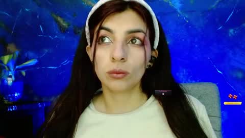    online show from 14, 6, 2026