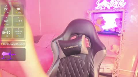 Julieth online show from 10, 4, 2026