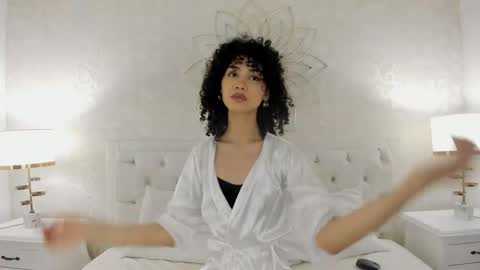 julietta    online show from 16, 4, 2026