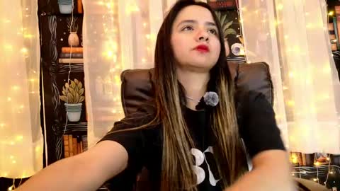 Julietta Jackson online show from 27, 5, 2026